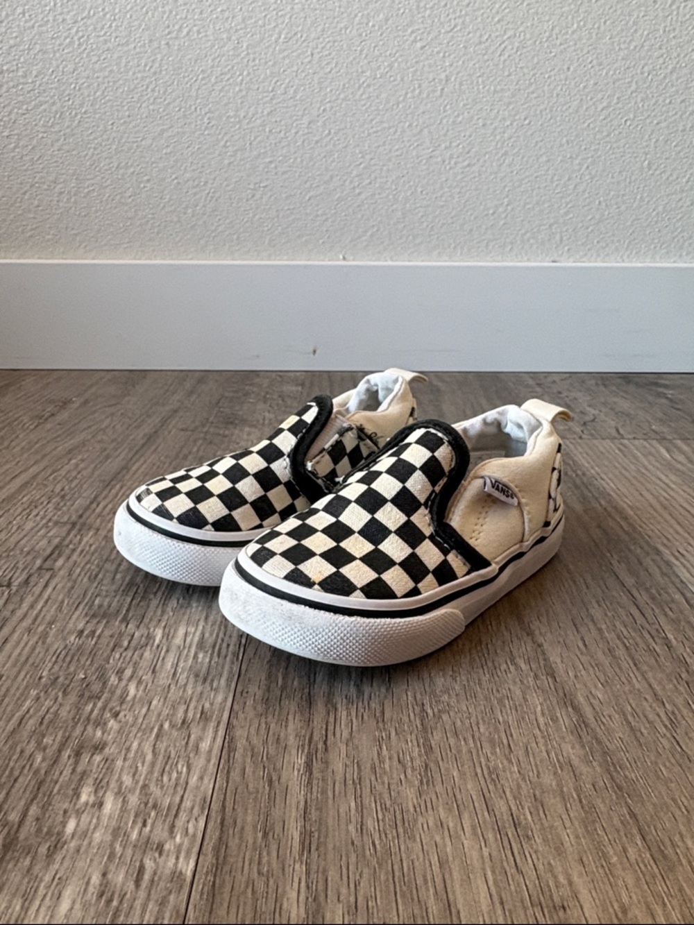 Vans Kids Slip-On Checkerboard Sneakers - Black & White
